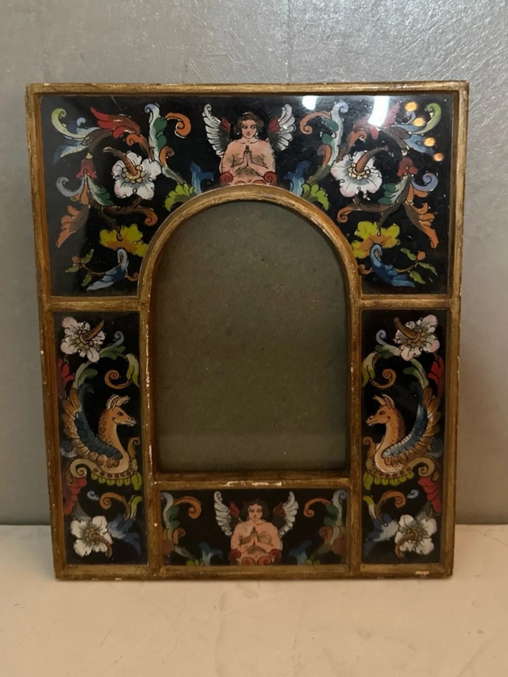 UNIQUE VINTAGE PICTURE FRAME w/Reverse Painting on GLASS 3.5X5 - Picture 1 of 11